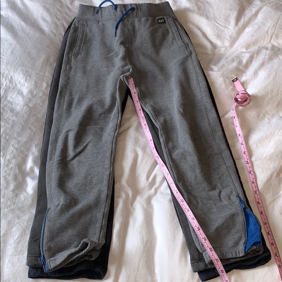 3 pairs of boys Abercrombie sweatpants (small) - Picture 12 of 13